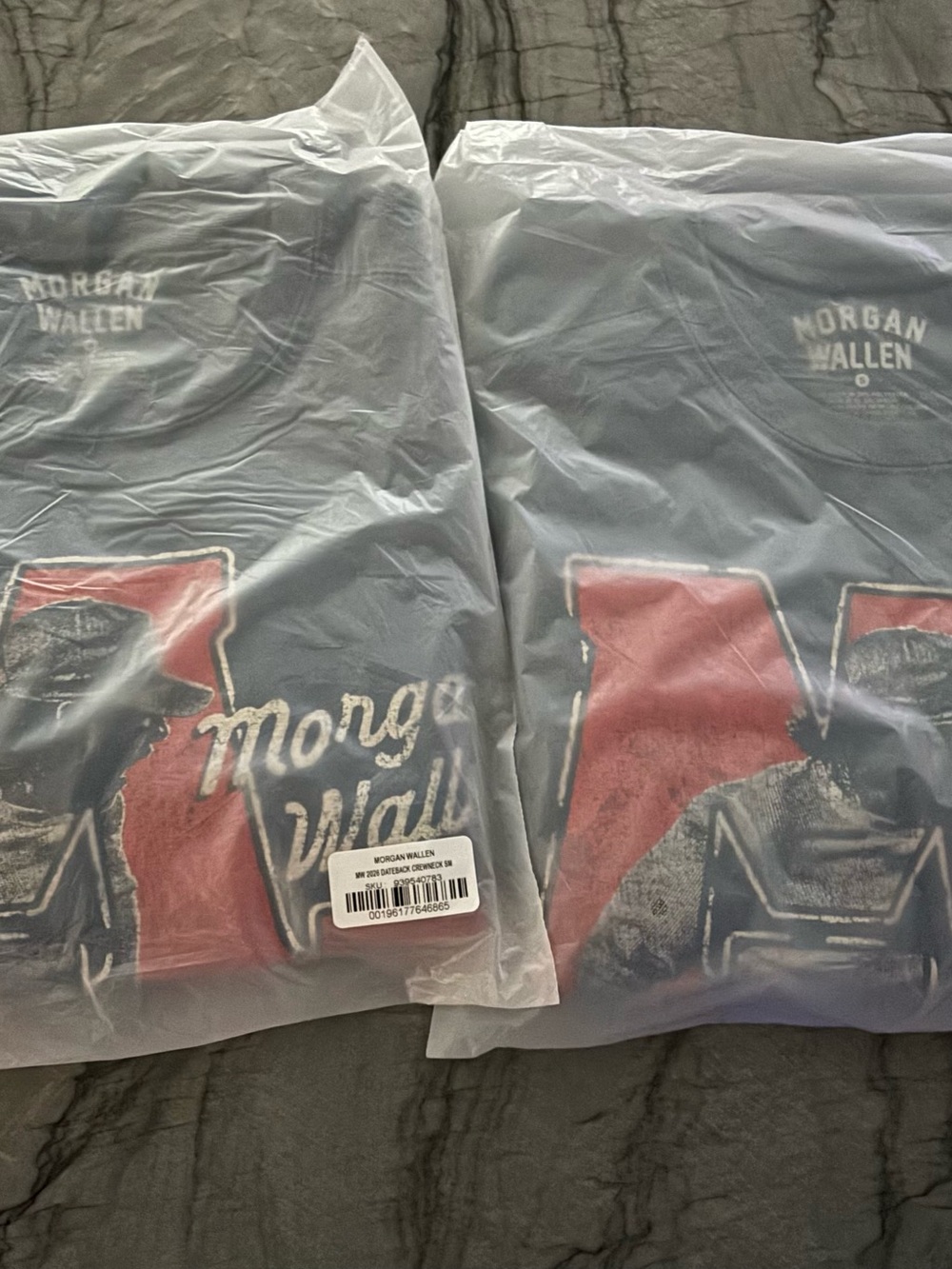 Morgan Wallen  — concert sweatshirt